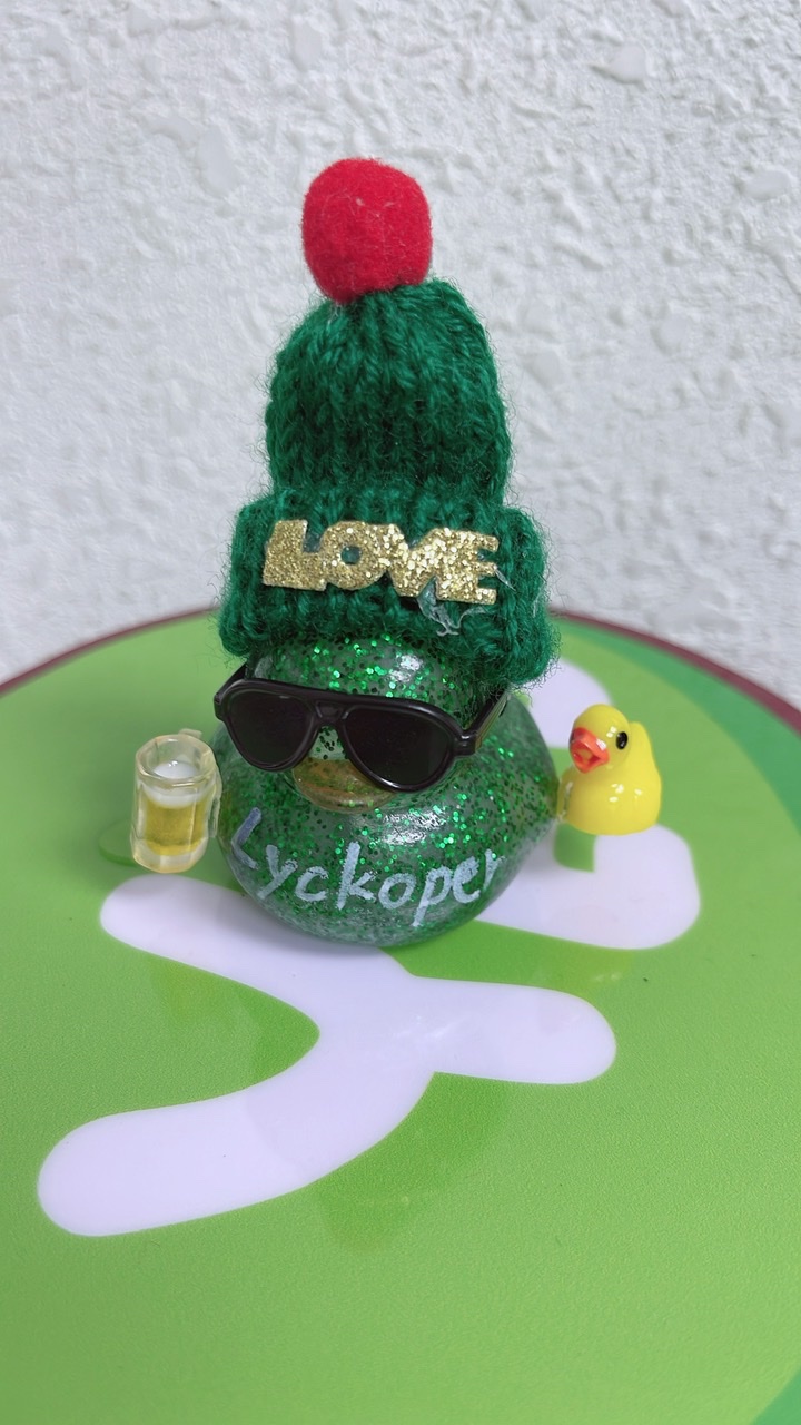 No.1 Duck
